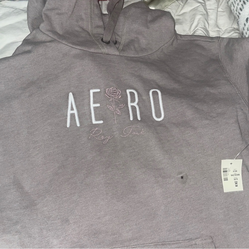 Women’s size M nwt